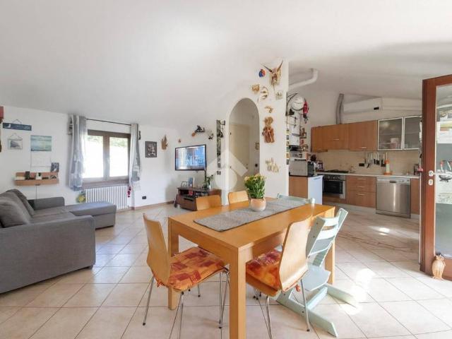 Appartamento in vendita a Castelmarte CO