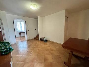Appartamento in vendita a Castelnuovo Magra SP