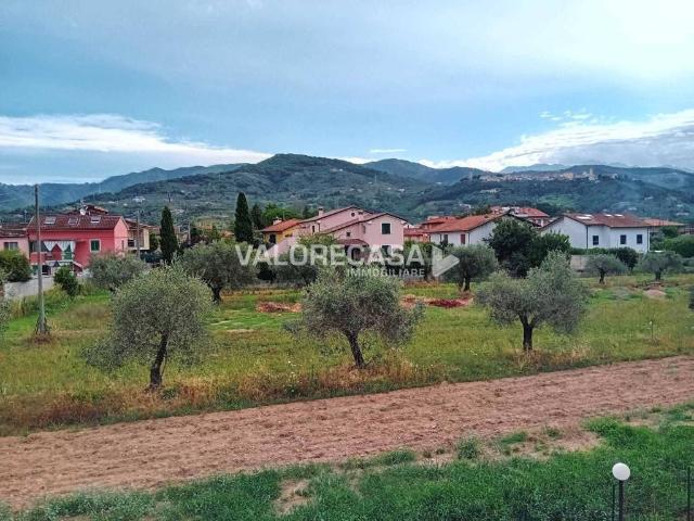 Appartamento in vendita a Castelnuovo Magra SP