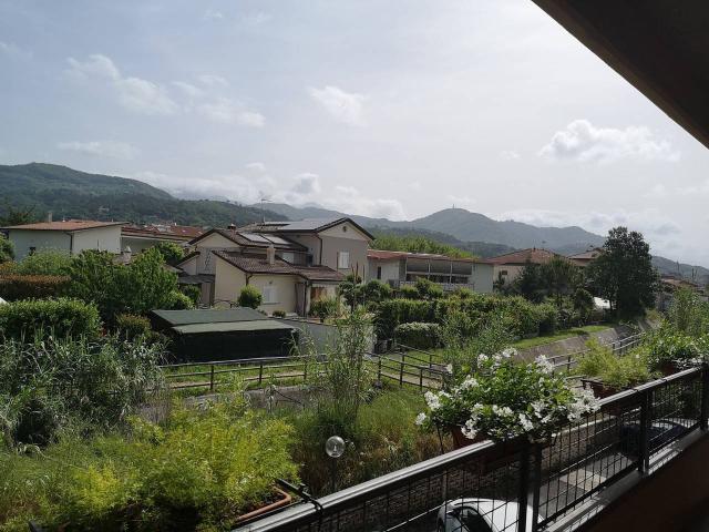 Appartamento in vendita a Castelnuovo Magra