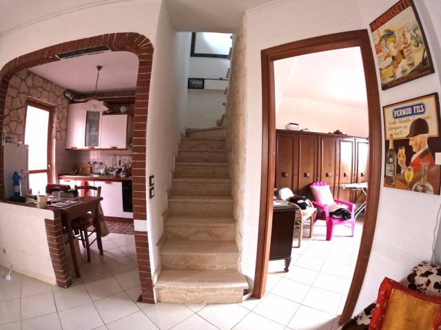 Appartamento in vendita a Castelnuovo Berardenga