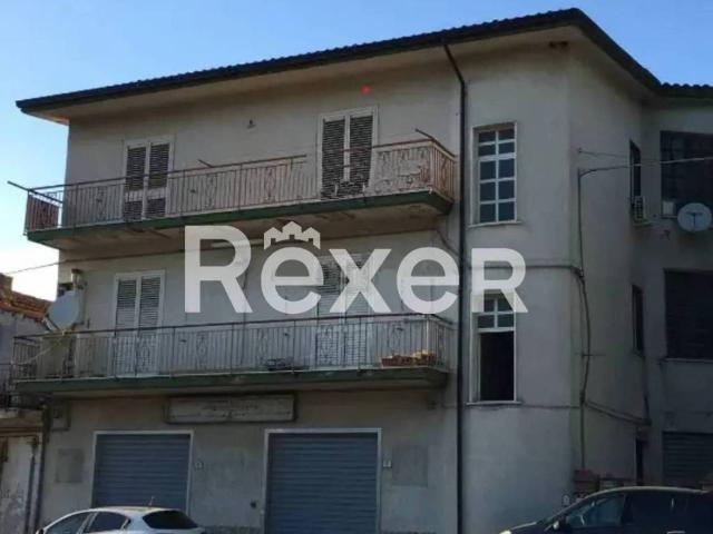 Appartamento in vendita a Castelnuovo Cilento SA