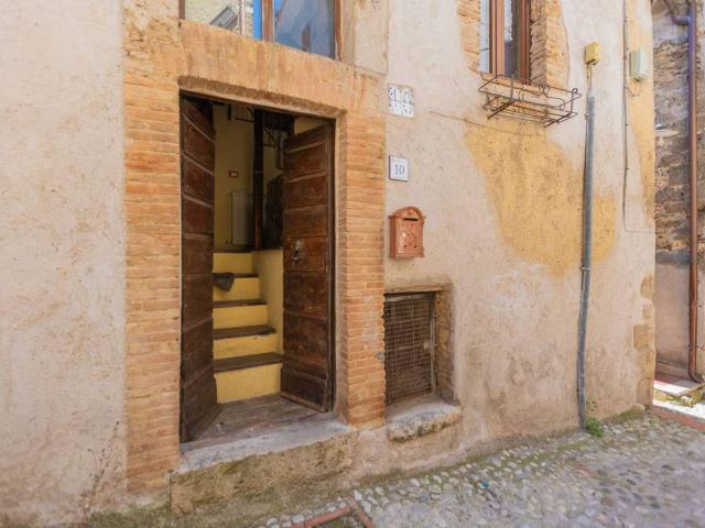 Appartamento in vendita a Castelnuovo di Farfa RI
