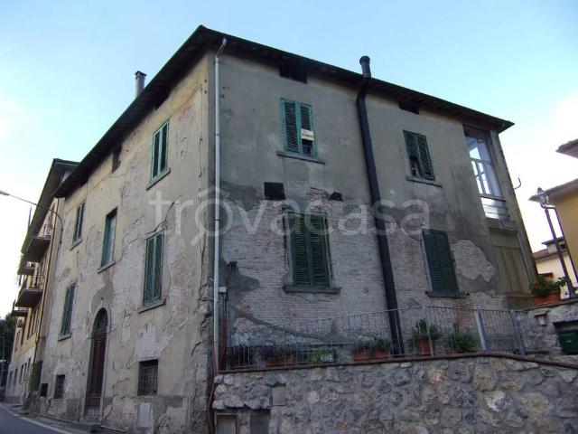 Appartamento in vendita a Castelnuovo di Garfagnana