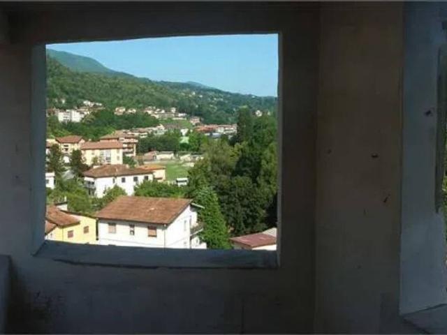 Appartamento in vendita a Castelnuovo di Garfagnana LU