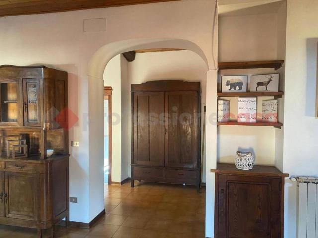 Appartamento in vendita a Castelnuovo di Garfagnana LU