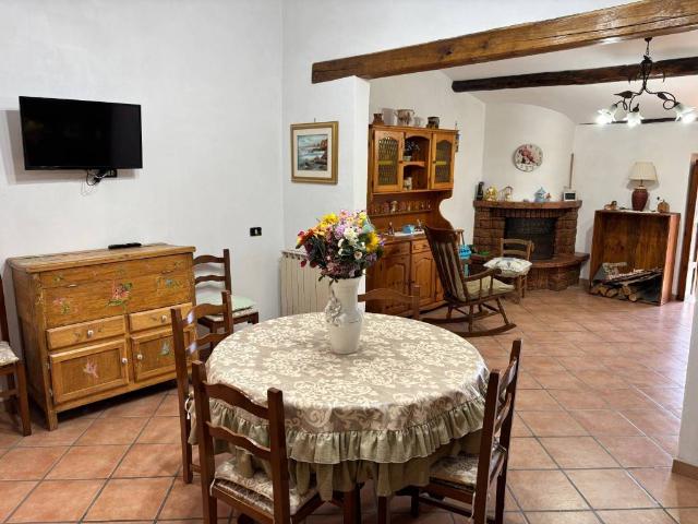 Appartamento in vendita a Castelnuovo di Porto RM