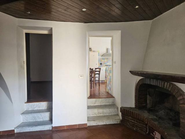 Appartamento in vendita a Castelnuovo di Porto RM