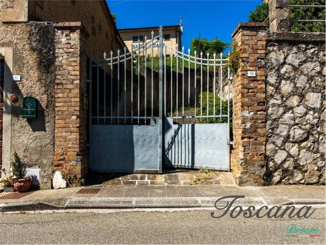 Appartamento in vendita a Castelnuovo di Val di Cecina PI