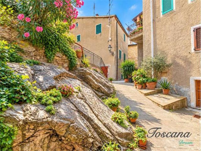 Appartamento in vendita a Castelnuovo di Val di Cecina PI