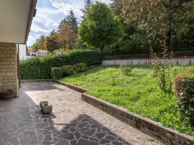 Appartamento in vendita a Castelnovo Ne' Monti RE