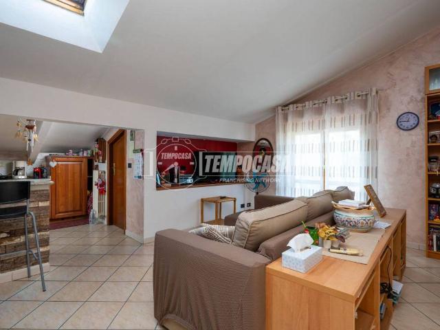 Appartamento in vendita a Castelnovo Ne' Monti RE