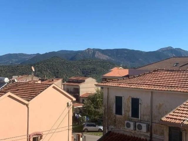 Appartamento in vendita a Castelbuono PA