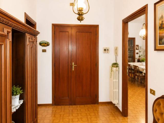 Appartamento in vendita a Castelbellino AN
