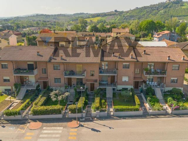 Appartamento in vendita a Castelbellino AN