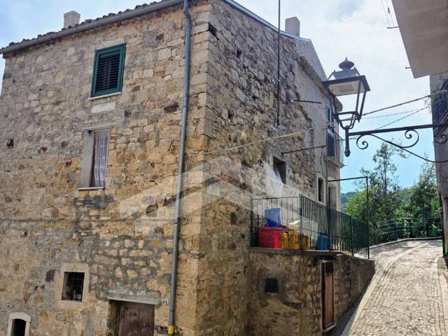 Appartamento in vendita a Castelbottaccio CB