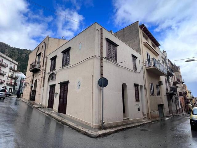 Appartamento in vendita a Castellammare del Golfo TP