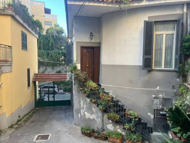Appartamento in vendita a Castellammare di Stabia NA
