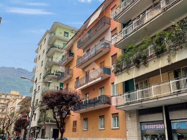 Appartamento in vendita a Castellammare di Stabia NA