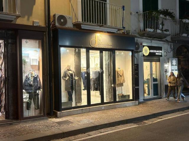 Appartamento in vendita a Castellammare di Stabia NA