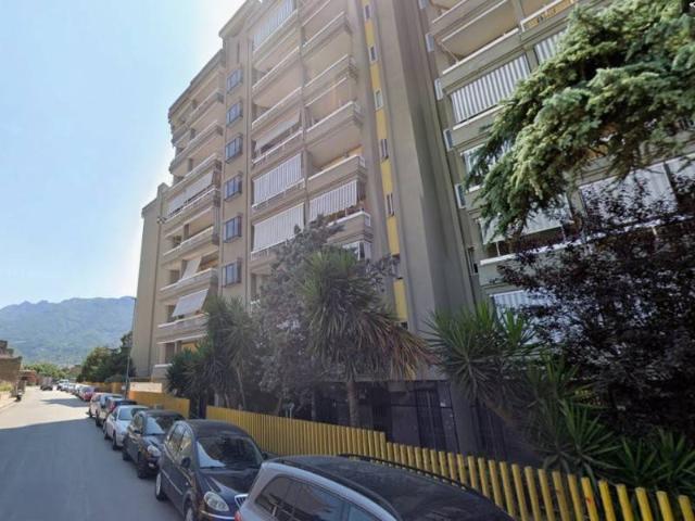 Appartamento in vendita a Castellammare di Stabia NA