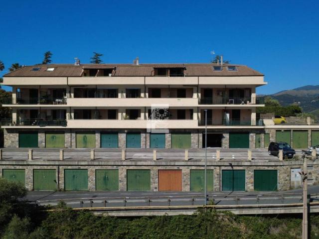 Appartamento in vendita a Castellaro IM