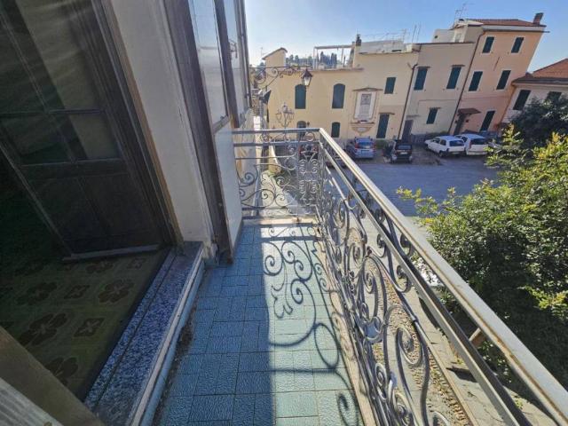Appartamento in vendita a Castellaro IM