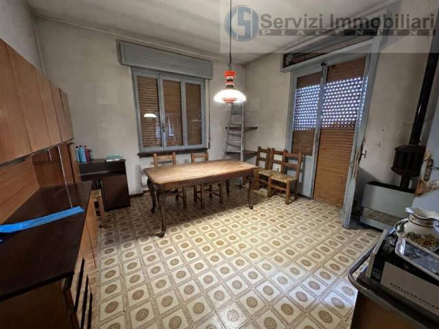 Appartamento in vendita a Castell'Arquato PC