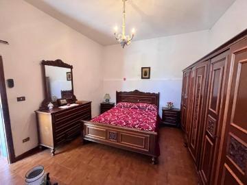 Appartamento in vendita a Castell'Azzara GR