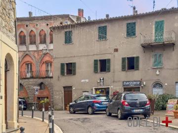 Appartamento in vendita a Castell'Azzara GR