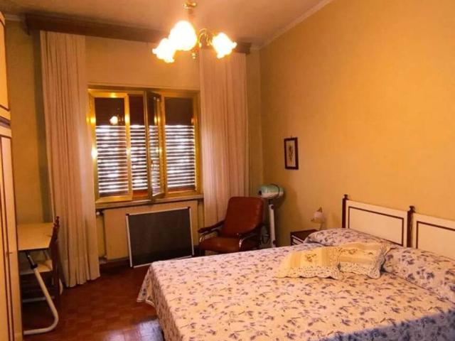 Appartamento in vendita a Castell'Azzara GR