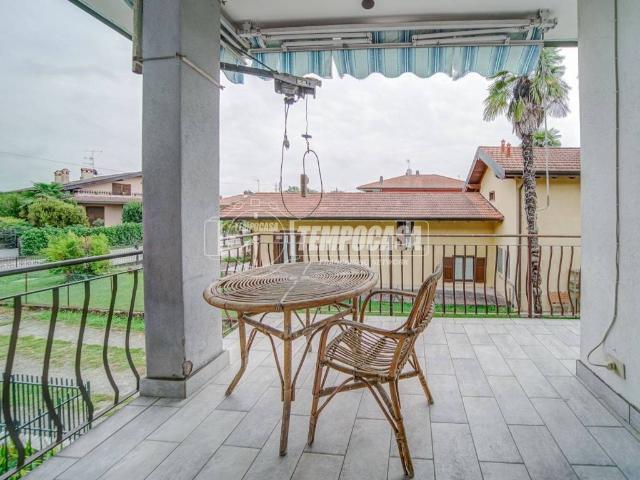 Appartamento in vendita a Castelletto Sopra Ticino NO