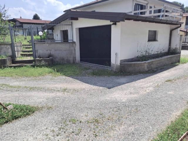 Appartamento in vendita a Castelletto Sopra Ticino NO