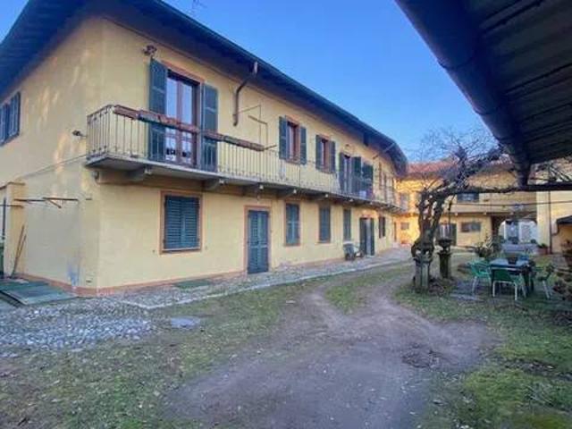 Appartamento in vendita a Castelletto Sopra Ticino NO