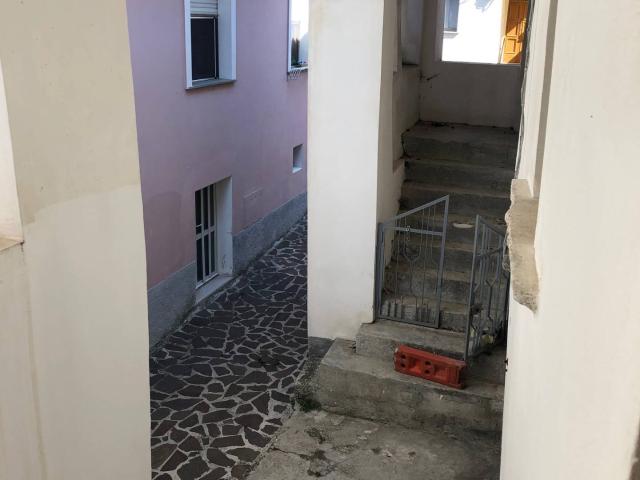 Appartamento in vendita a Castelli, Villa Rossi