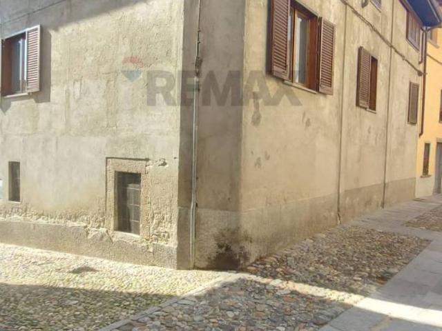 Appartamento in vendita a Castello Cabiaglio VA