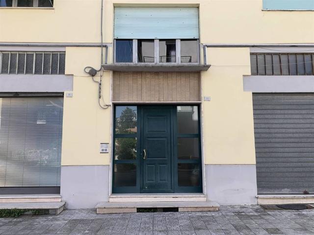 Appartamento in vendita a Castelraimondo MC