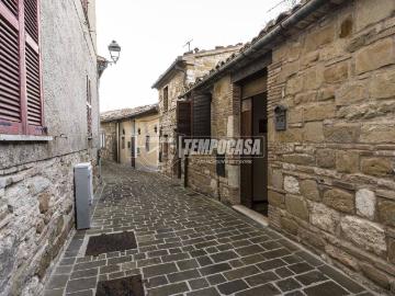 Appartamento in vendita a Castelraimondo MC