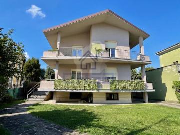 Appartamento in vendita a Castelvetro Piacentino PC