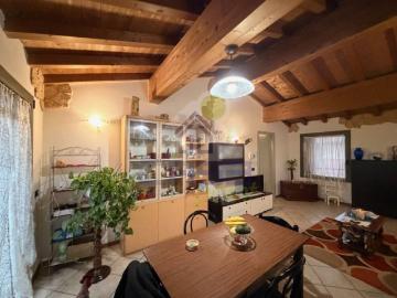 Appartamento in vendita a Castelvetro Piacentino PC