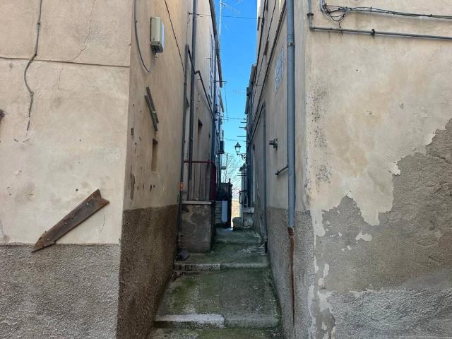 Appartamento in vendita a Castiglione a Casauria PE