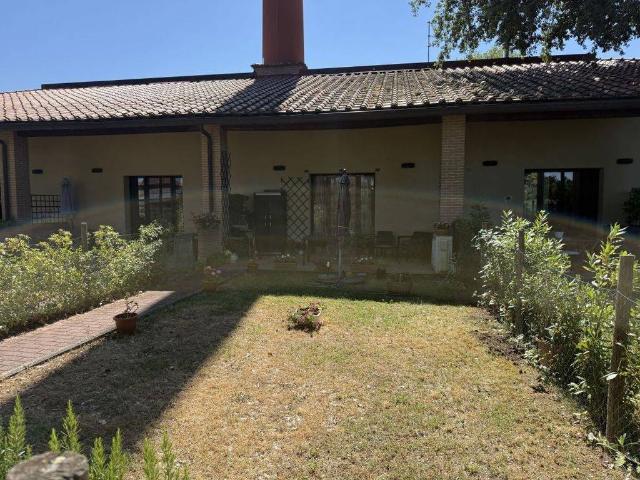 Appartamento in vendita a Castiglione del Lago PG