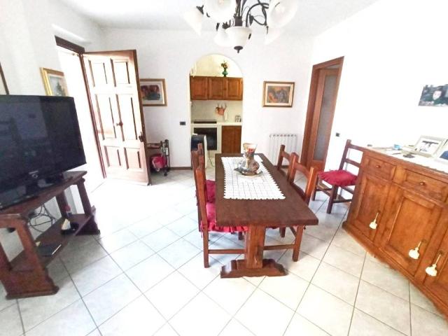 Appartamento in vendita a Castiglione del Lago PG