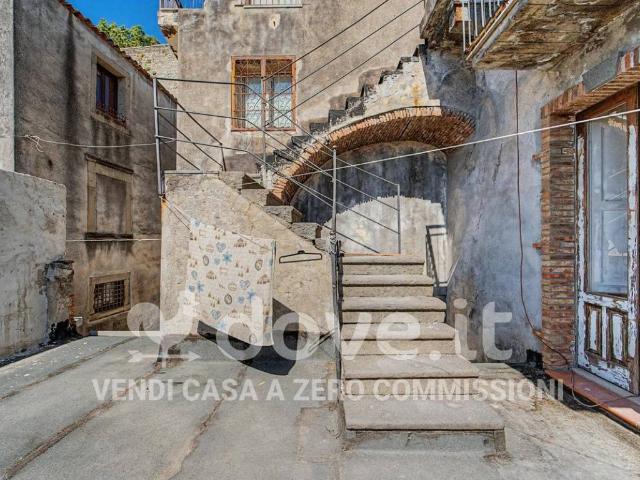 Appartamento in vendita a Castiglione di Sicilia CT