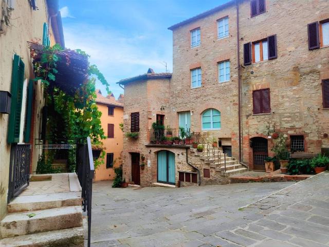 Appartamento in vendita a Castiglione d'Orcia SI