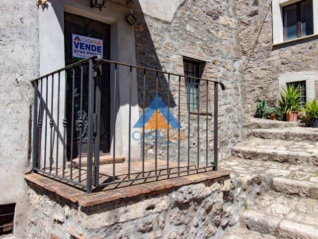 Appartamento in vendita a Castiglione in Teverina VT