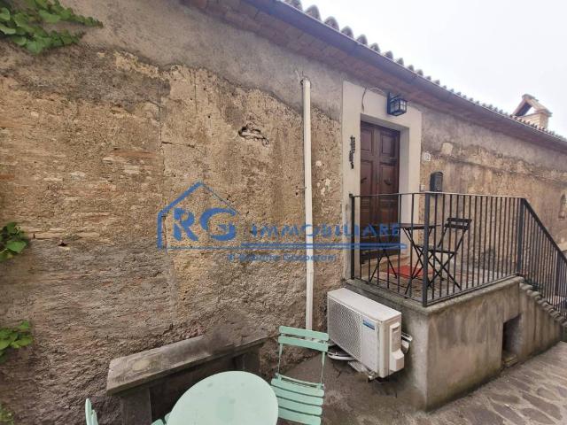 Appartamento in vendita a Castiglione in Teverina VT