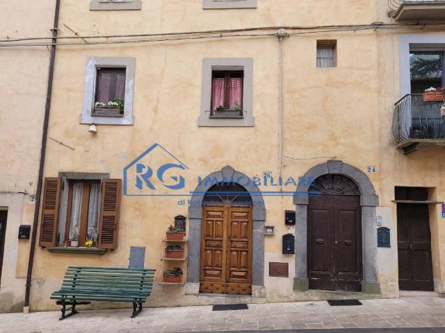 Appartamento in vendita a Castiglione in Teverina VT