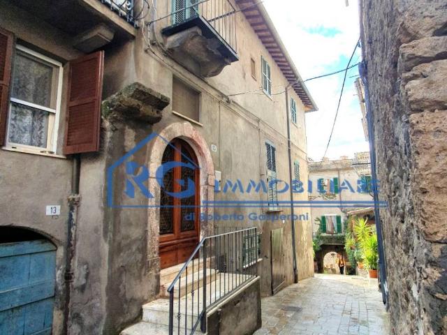 Appartamento in vendita a Castiglione in Teverina VT