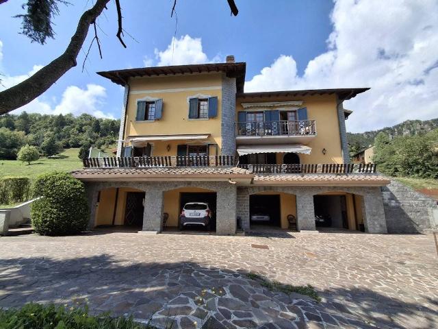 Appartamento in vendita a Castione della Presolana BG